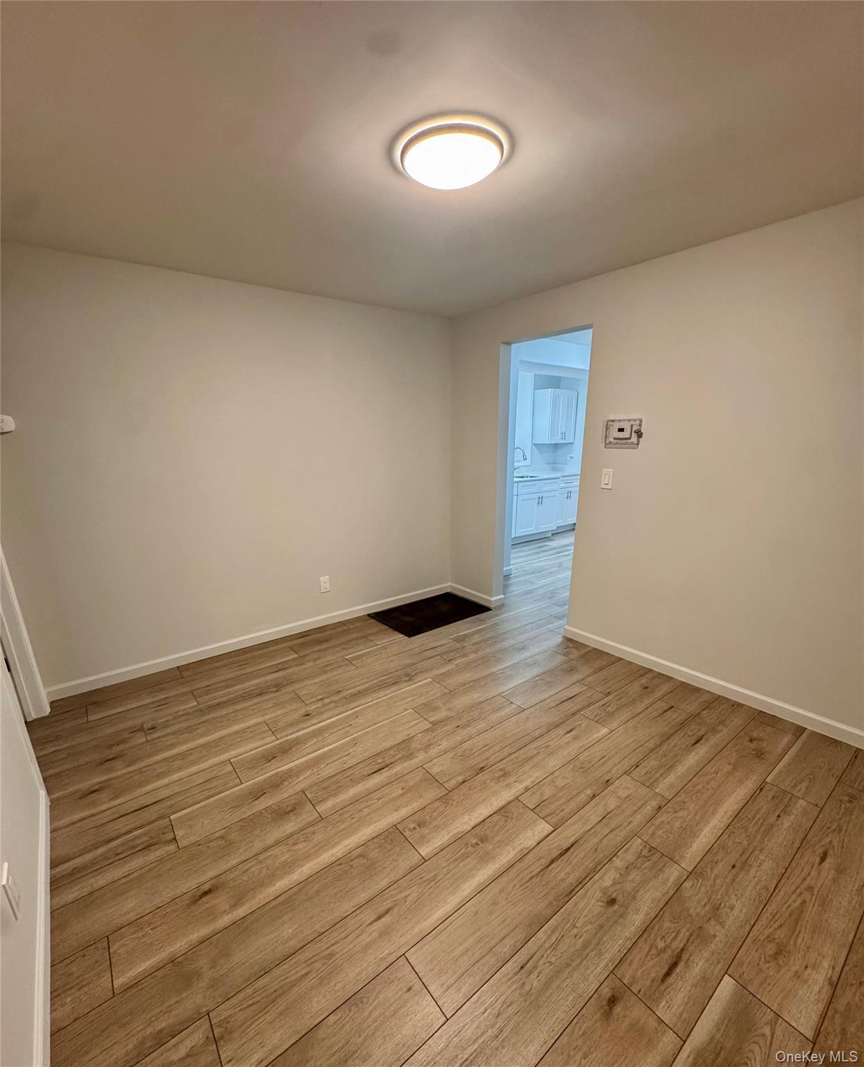 #9 photo, 516 Morris Park Avenue, 布朗士 Bronx , NY 10460