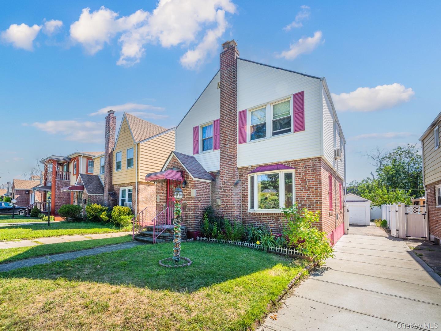 #1 photo, 13049 217th Street, クイーンズ区 Laurelton , NY 11413