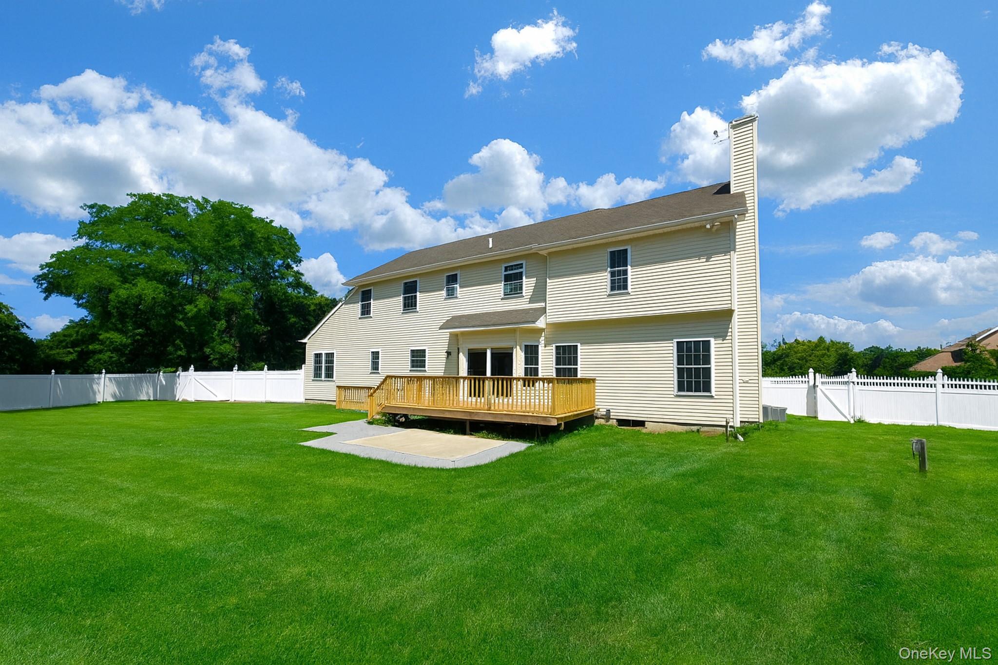 #5 photo, 2 Anthony, サフォーク郡 Rocky Point , NY 11778