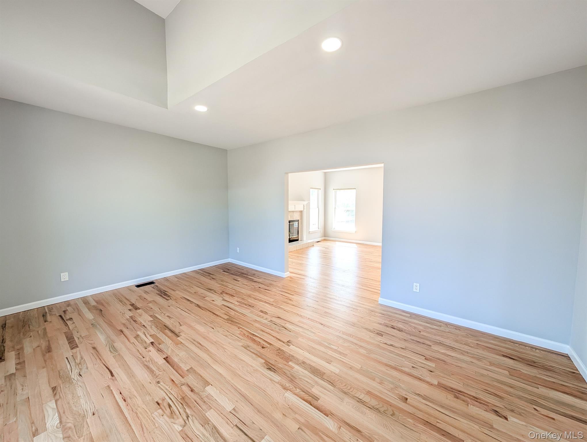 #9 photo, 2 Anthony, サフォーク郡 Rocky Point , NY 11778