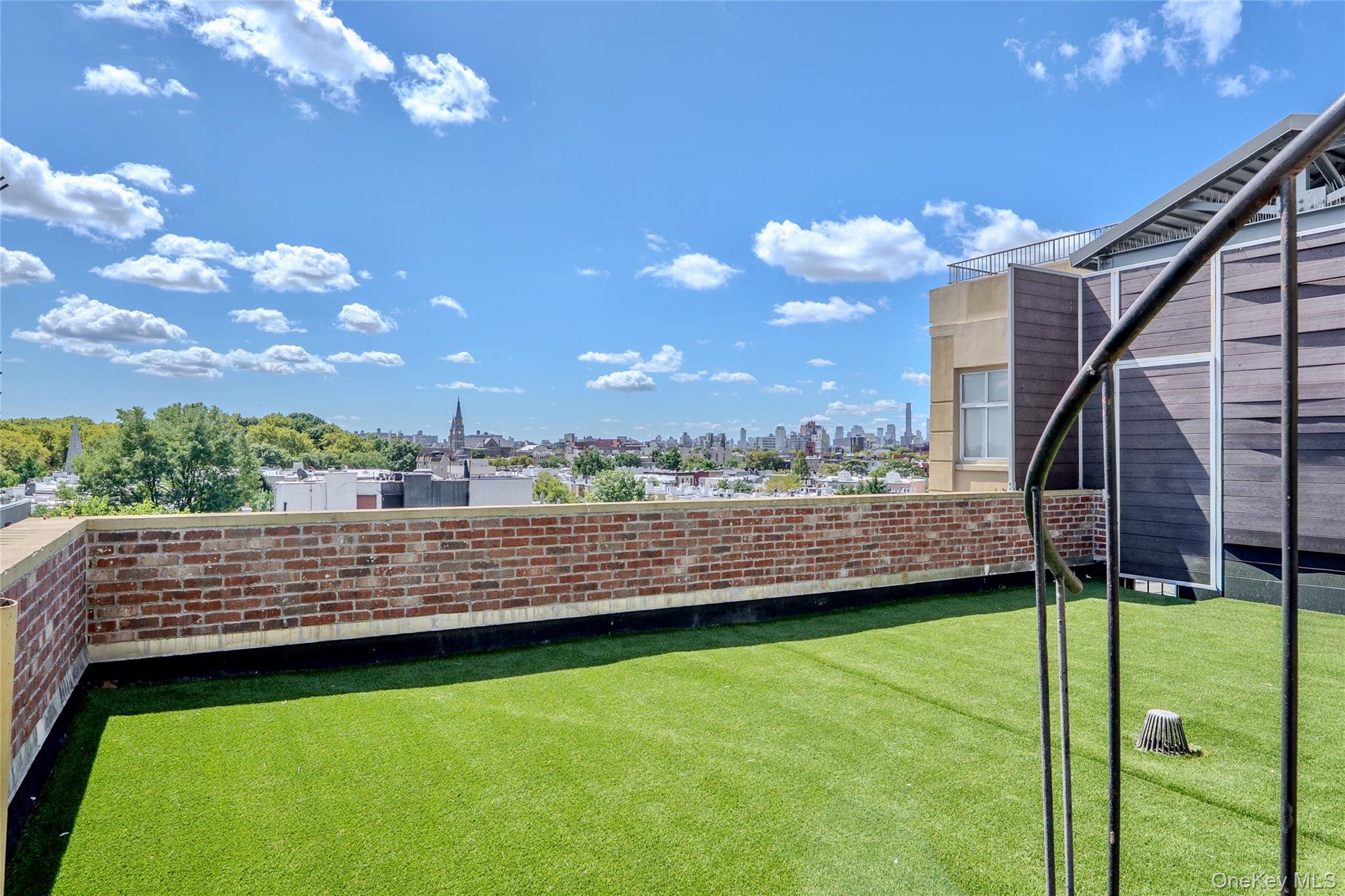 #14 photo, 231 Norman Avenue, Brooklyn , NY 11222