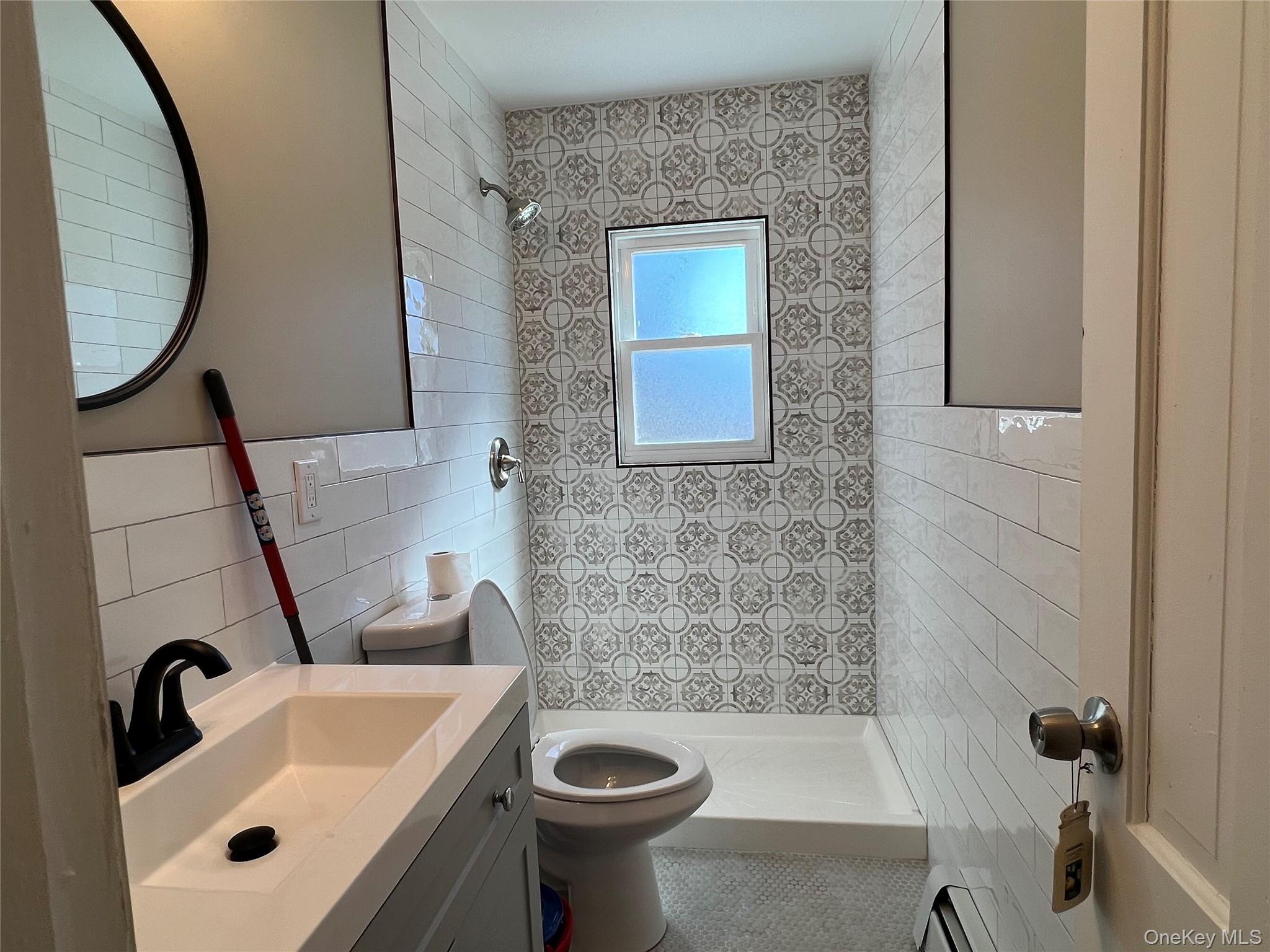 #19 photo, 57 1st Street, ナッソー郡 Hicksville , NY 11801