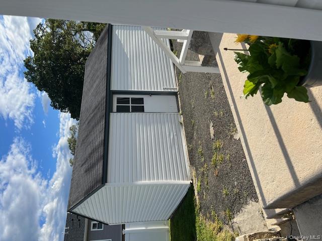 #4 photo, 443 Adirondack Drive, サフォーク郡 Farmingville , NY 11738