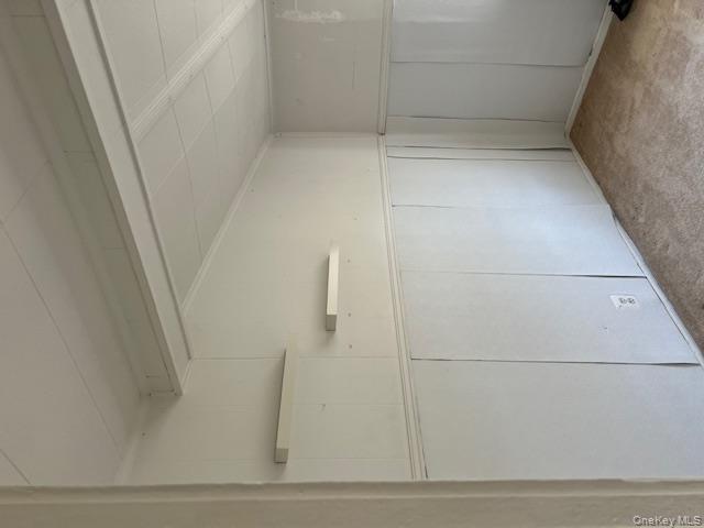 #8 photo, 443 Adirondack Drive, サフォーク郡 Farmingville , NY 11738