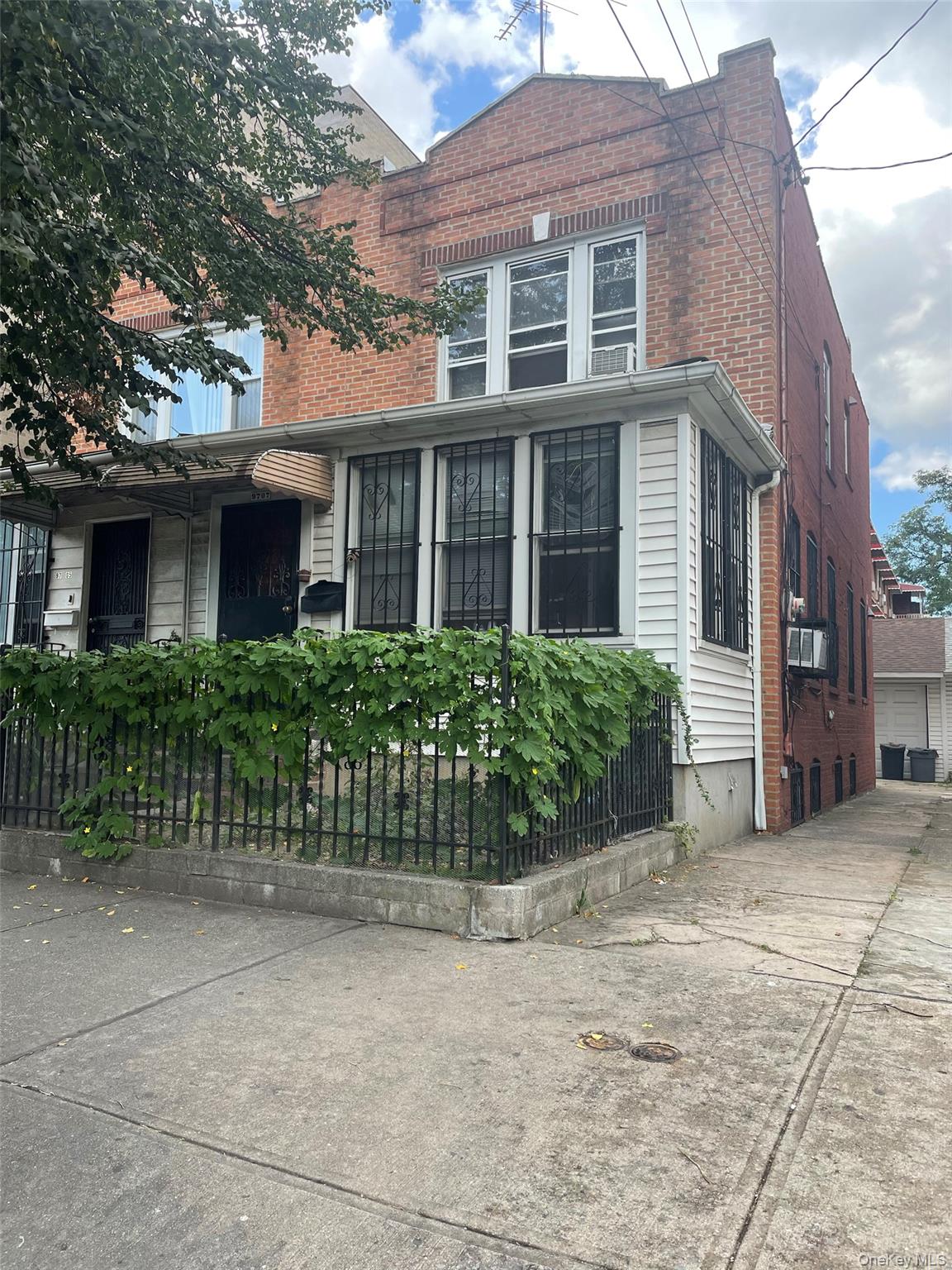 #1 photo, 97-07 55th Avenue, クイーンズ区 Corona , NY 11368