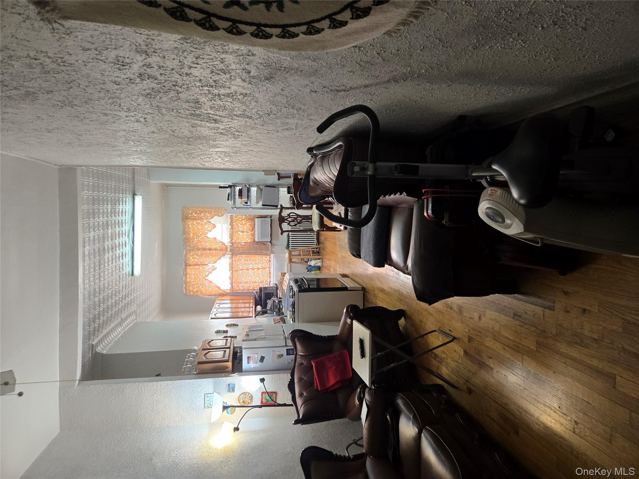 #10 photo, 1530 Gates Avenue, ブルックリン区 Brooklyn , NY 11237