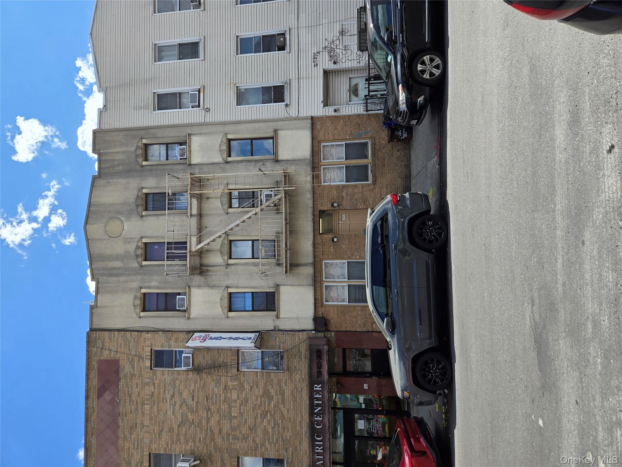 #2 photo, 1530 Gates Avenue, ブルックリン区 Brooklyn , NY 11237