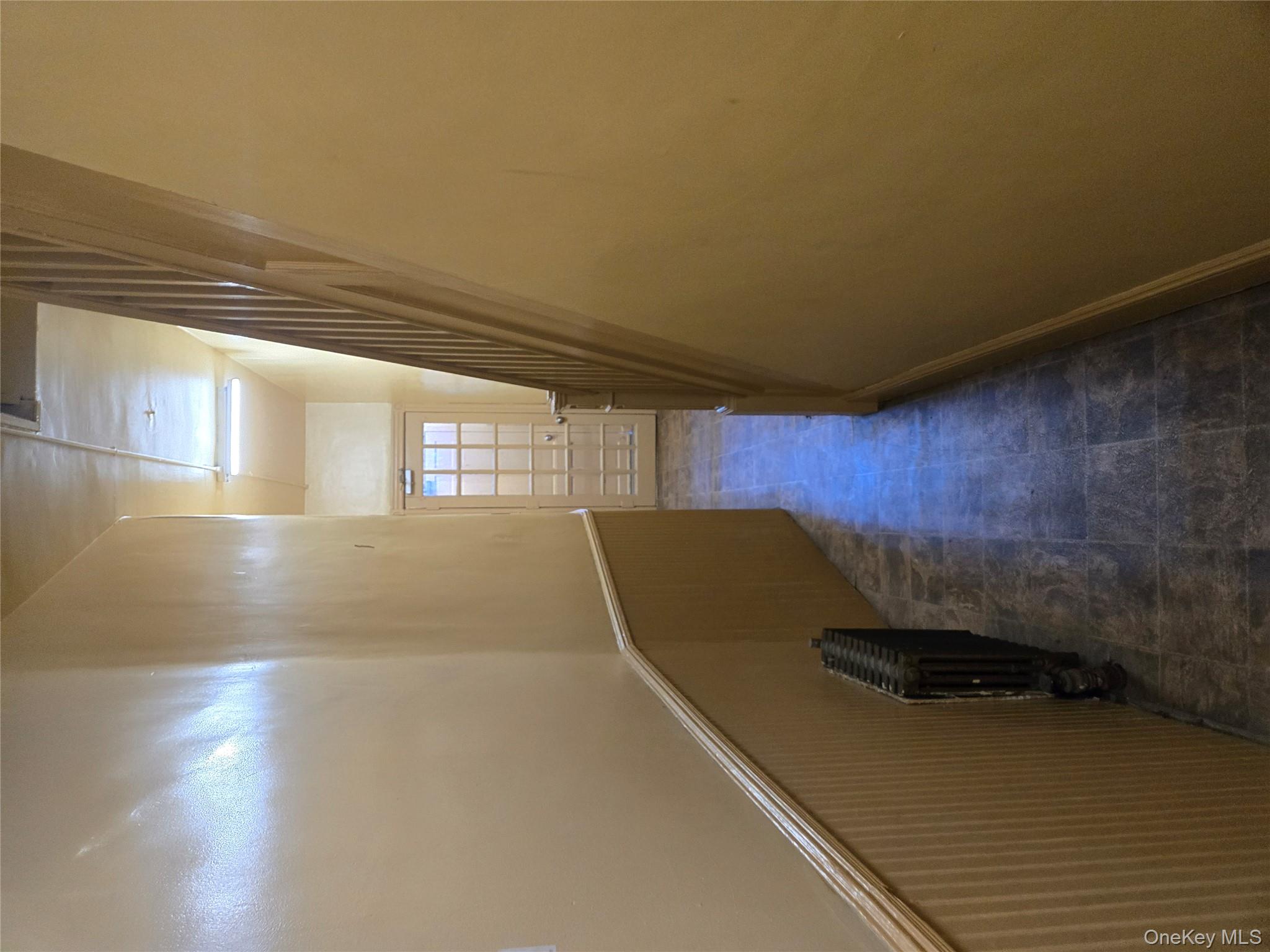 #3 photo, 1530 Gates Avenue, ブルックリン区 Brooklyn , NY 11237