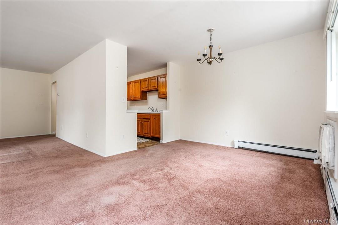 #17 photo, 492 N Broadway Avenue, White Plains , NY 10603