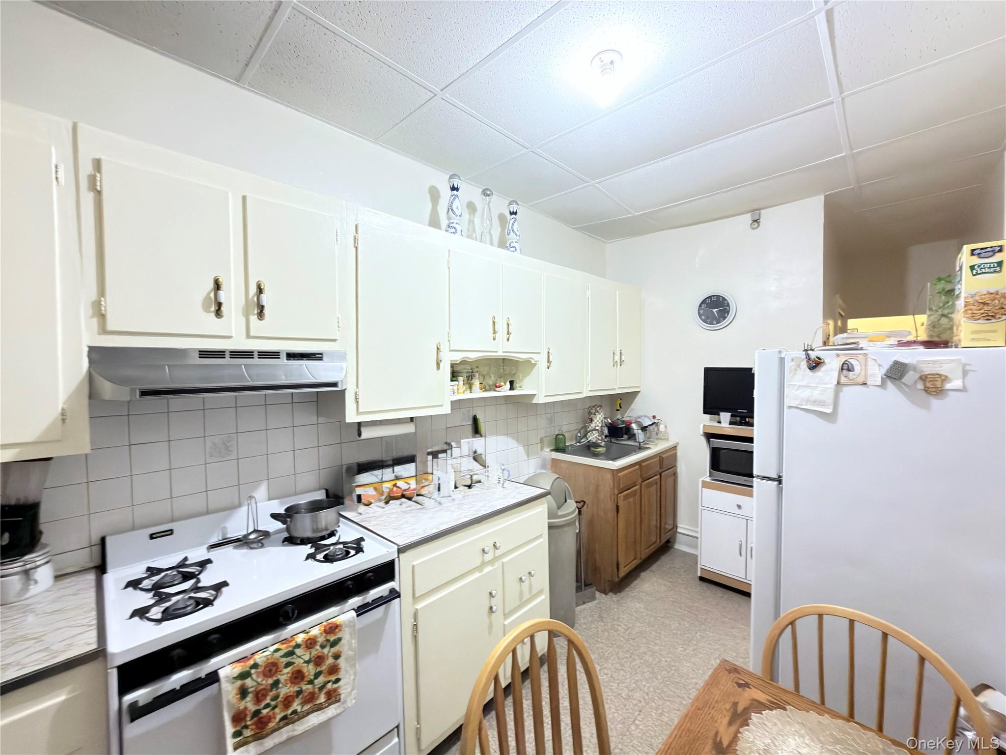 #9 photo, 482 Ridgewood Avenue, Brooklyn , NY 11208