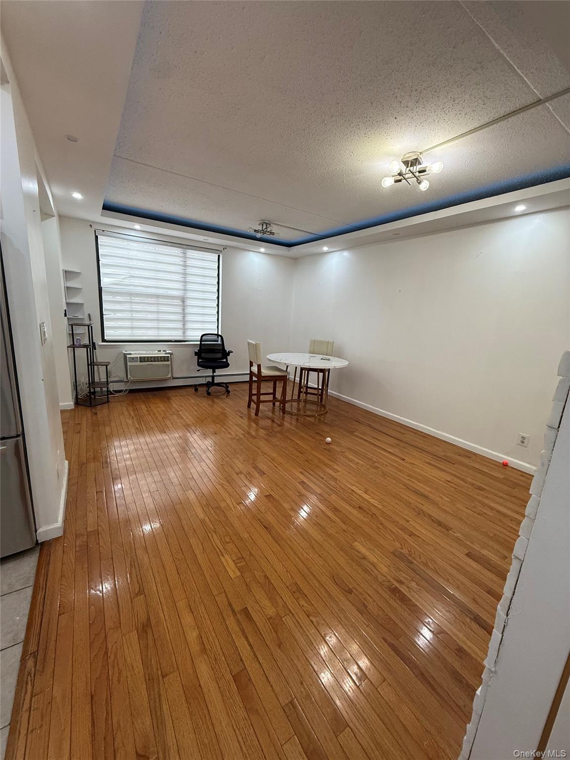 #12 photo, 808 Brook Avenue, Bronx , NY 10451