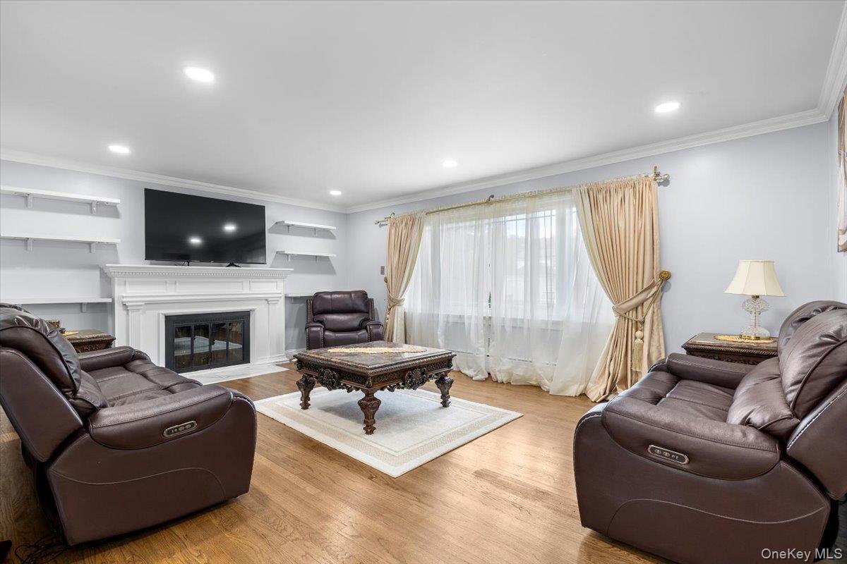 #8 photo, 64 Sea Cliff Street, サフォーク郡 Islip Terrace , NY 11752