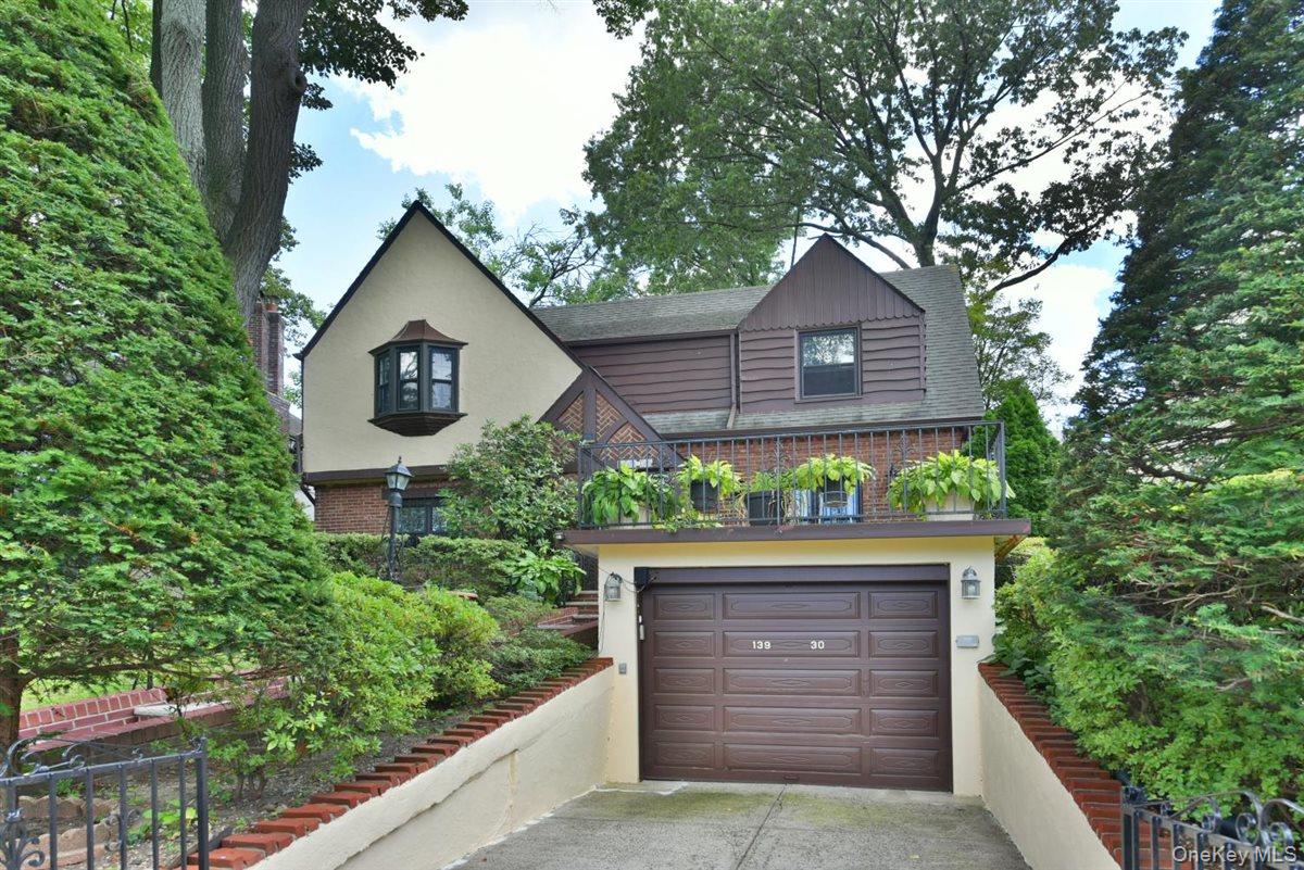 #2 photo, 139-30 Coolidge Avenue, クイーンズ区 Briarwood , NY 11435