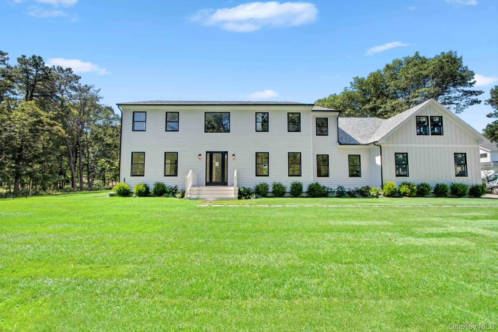 #20 photo, 95 N Summit Boulevard, サフォーク郡 Westhampton , NY 11977