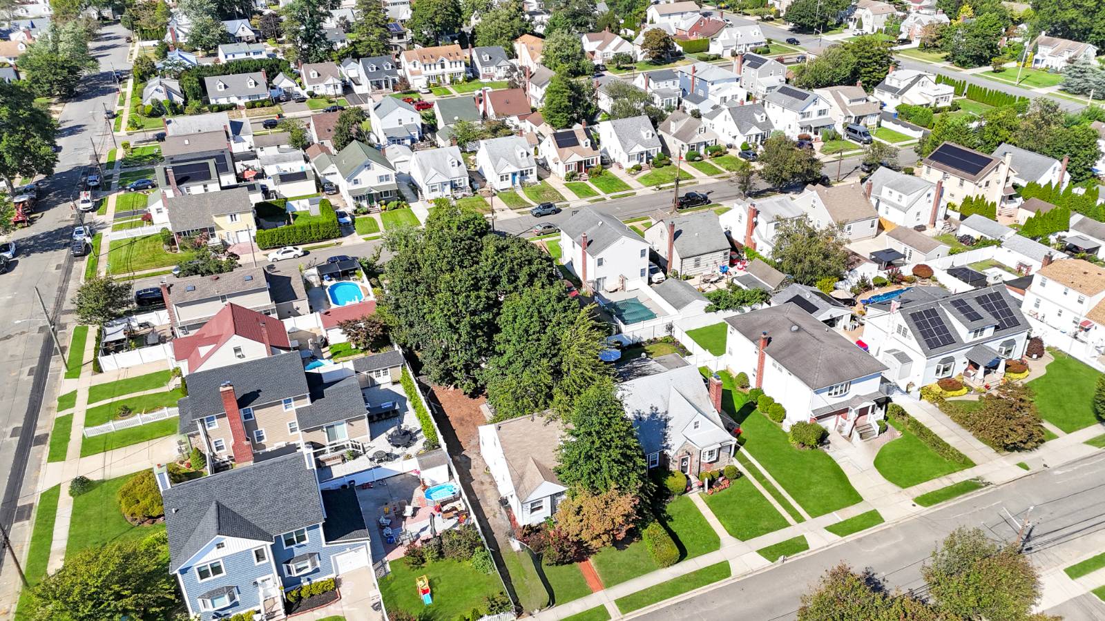 #2 photo, 252 Lexington Avenue, ナッソー郡 West Hempstead , NY 11552