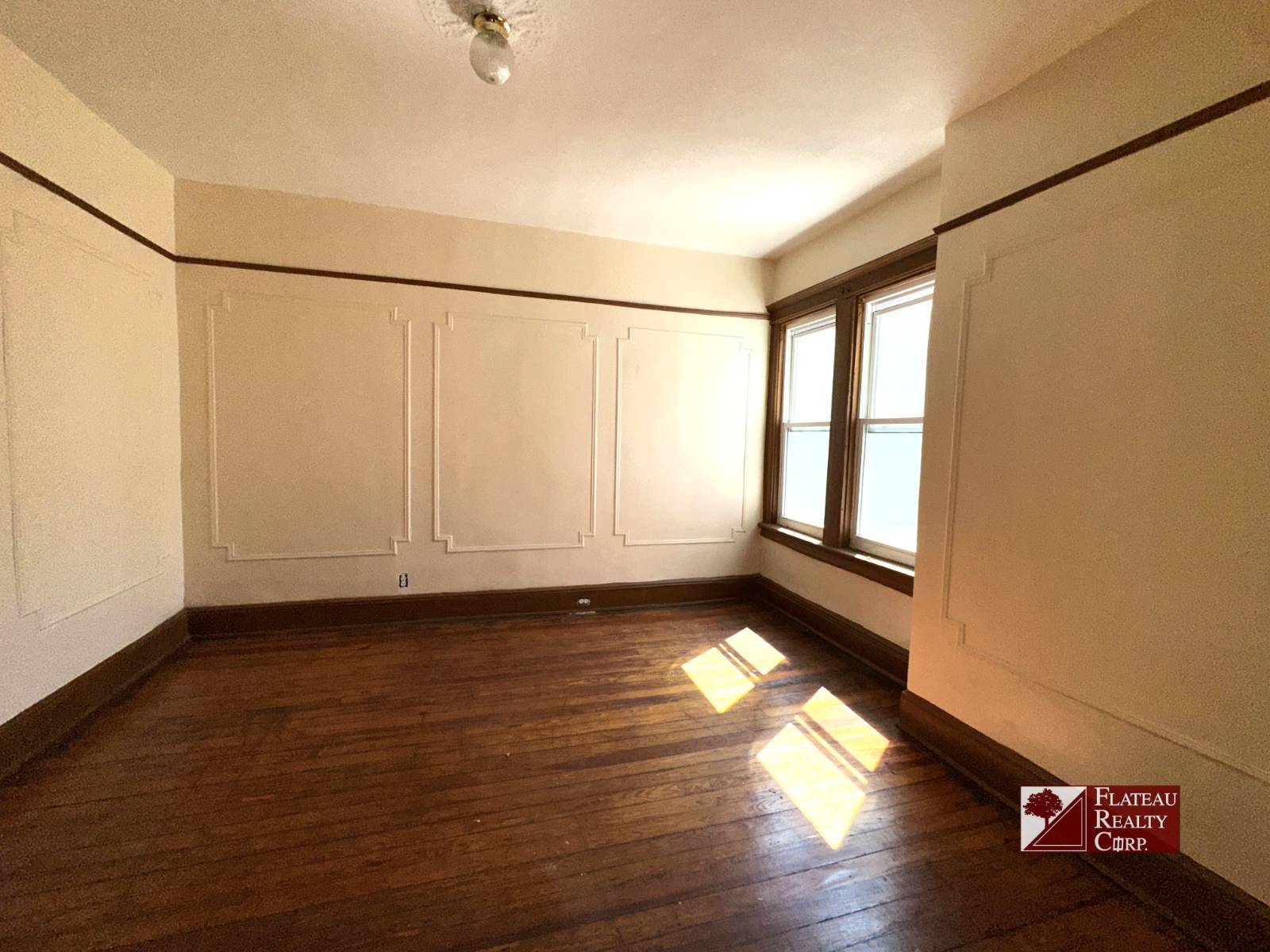 #15 photo, 202 E. 35th Street, Little Haiti , NY 11203