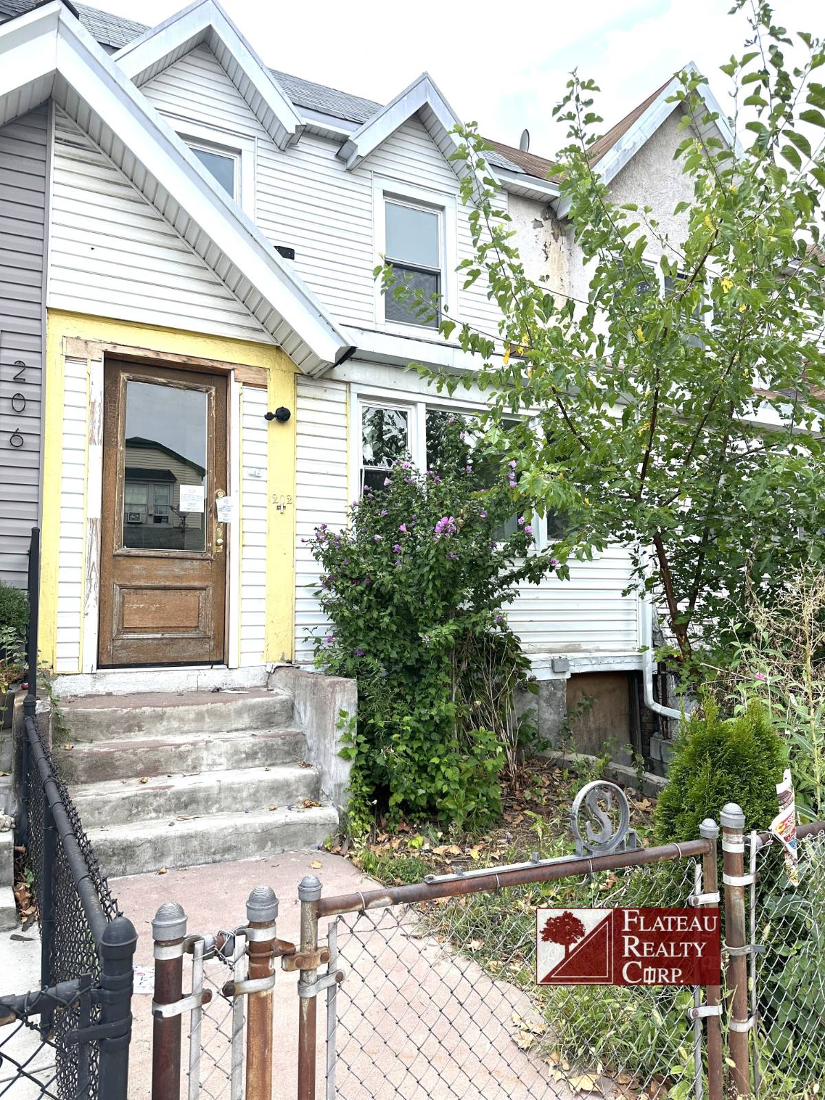 #2 photo, 202 E. 35th Street, Little Haiti , NY 11203