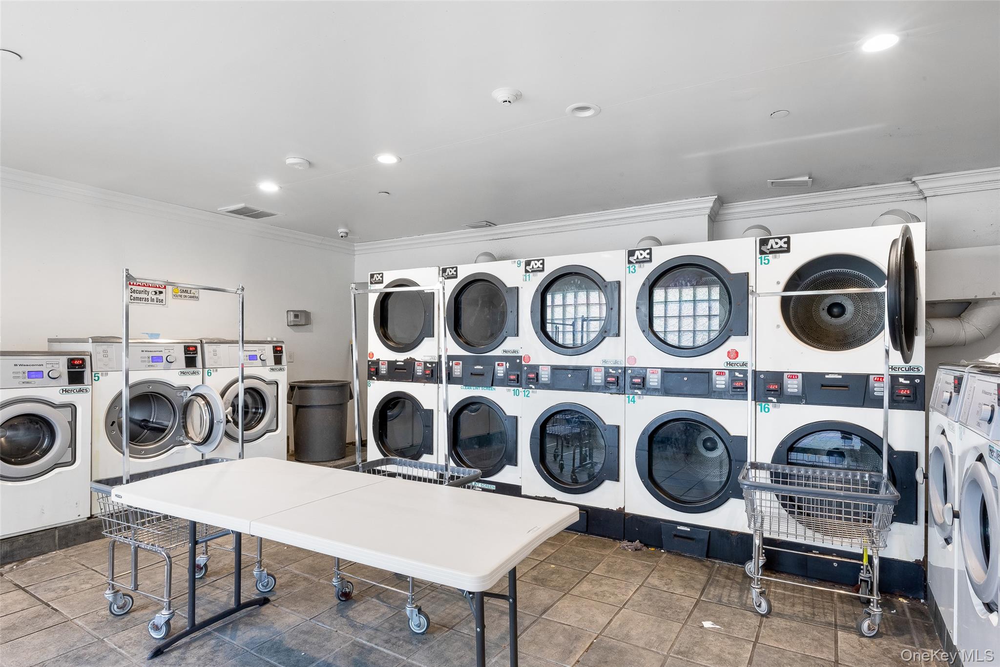 #20 photo, 195 Lake Pointe Circle, サフォーク郡 Middle Island , NY 11953