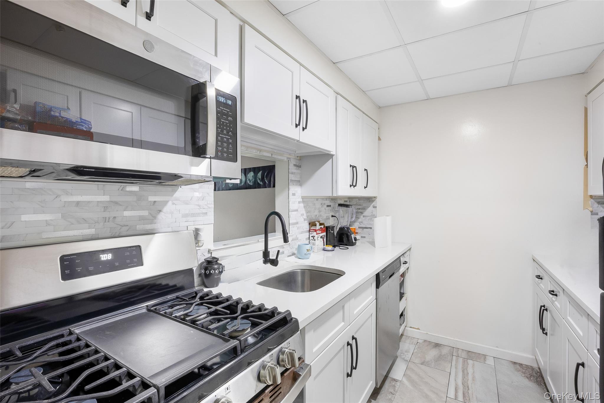 #7 photo, 195 Lake Pointe Circle, サフォーク郡 Middle Island , NY 11953