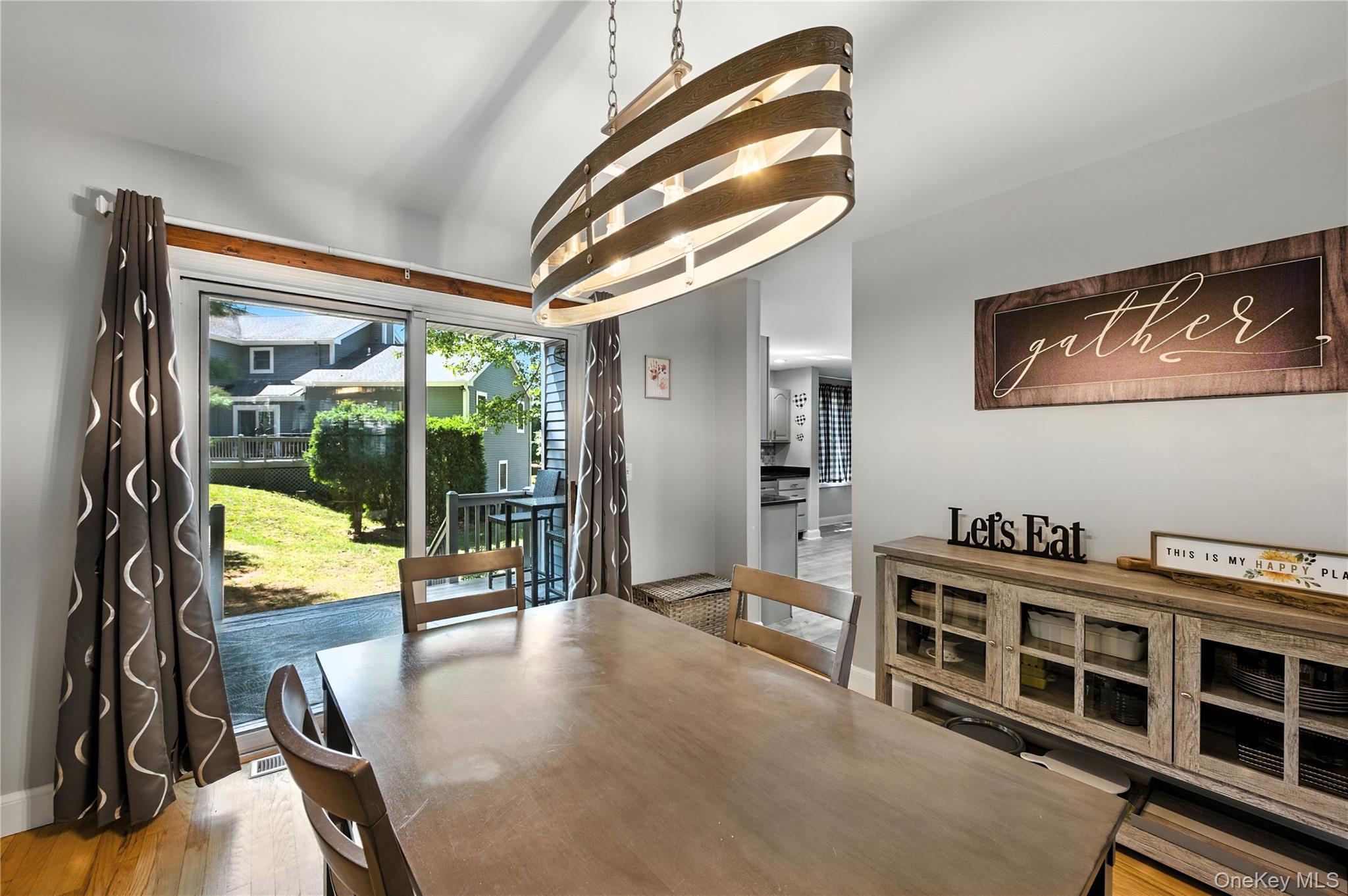 #10 photo, 11 Nottingham Way, Mahopac , NY 10541