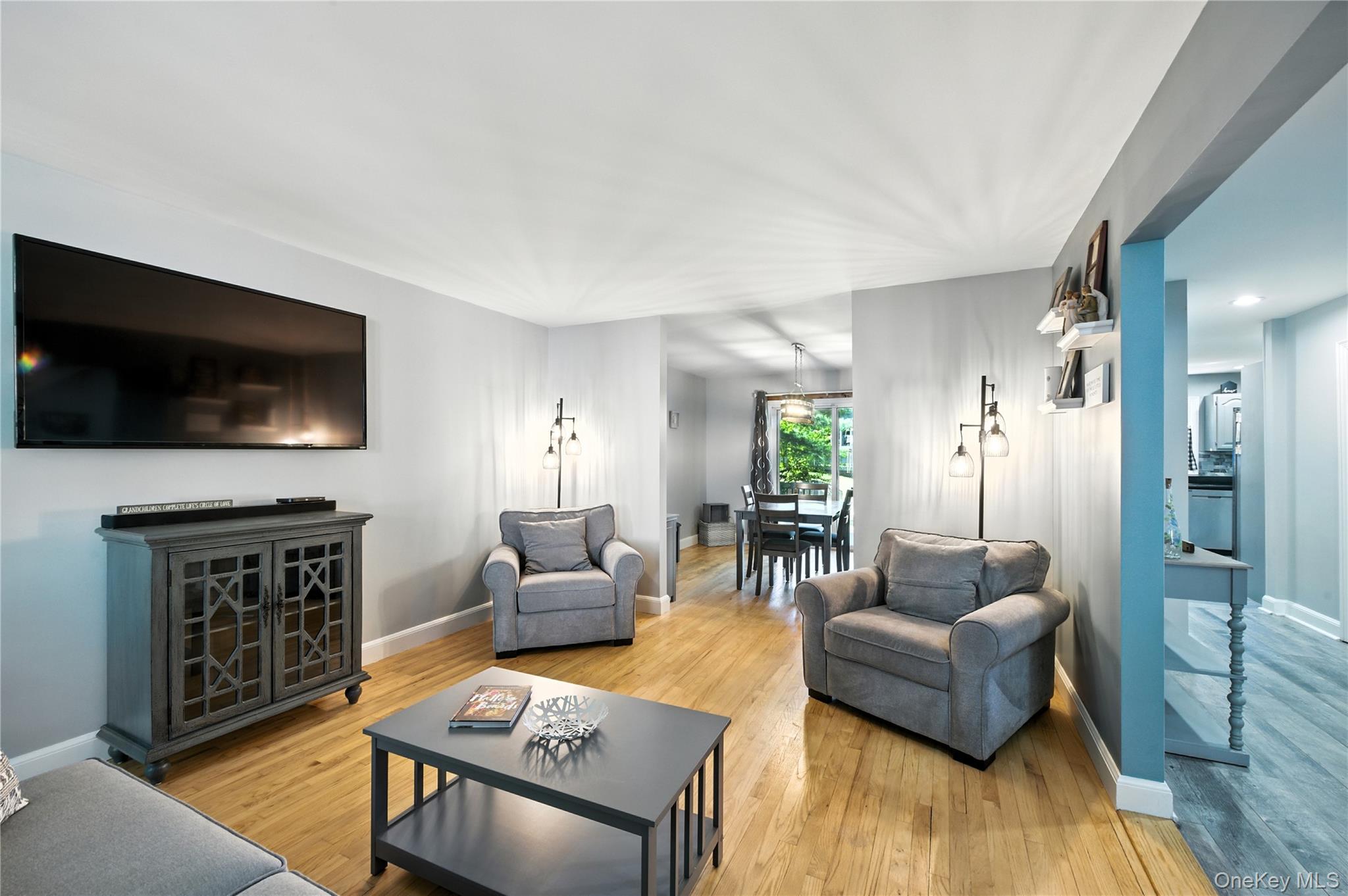 #7 photo, 11 Nottingham Way, Mahopac , NY 10541