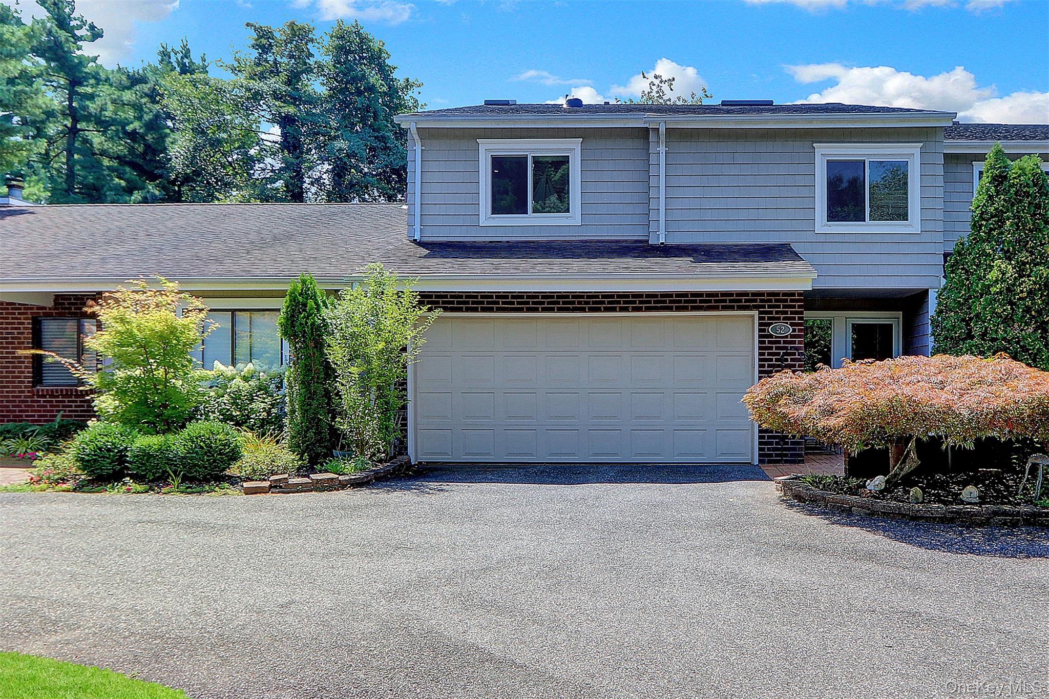 #1 photo, 52 Boathouse Lane, Bay Shore , NY 11706