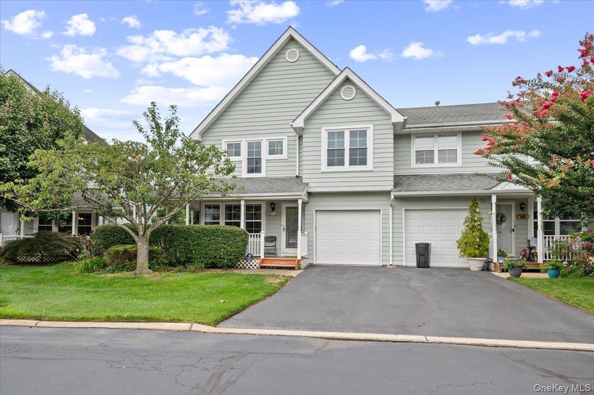 #1 photo, 52 Fairlawn Drive, Central Islip , NY 11722