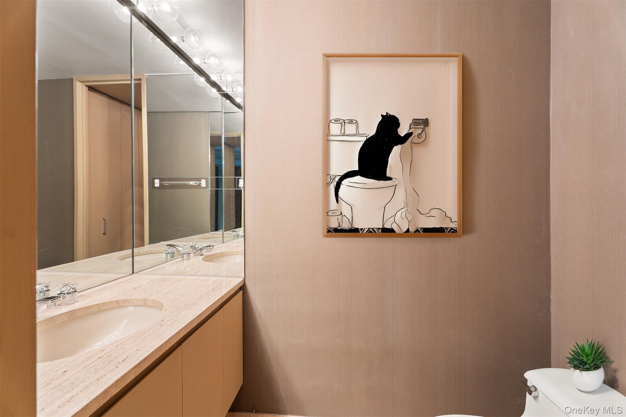 #6 photo, 15 W 53rd St, マンハッタン New York (Manhattan) , NY 10019