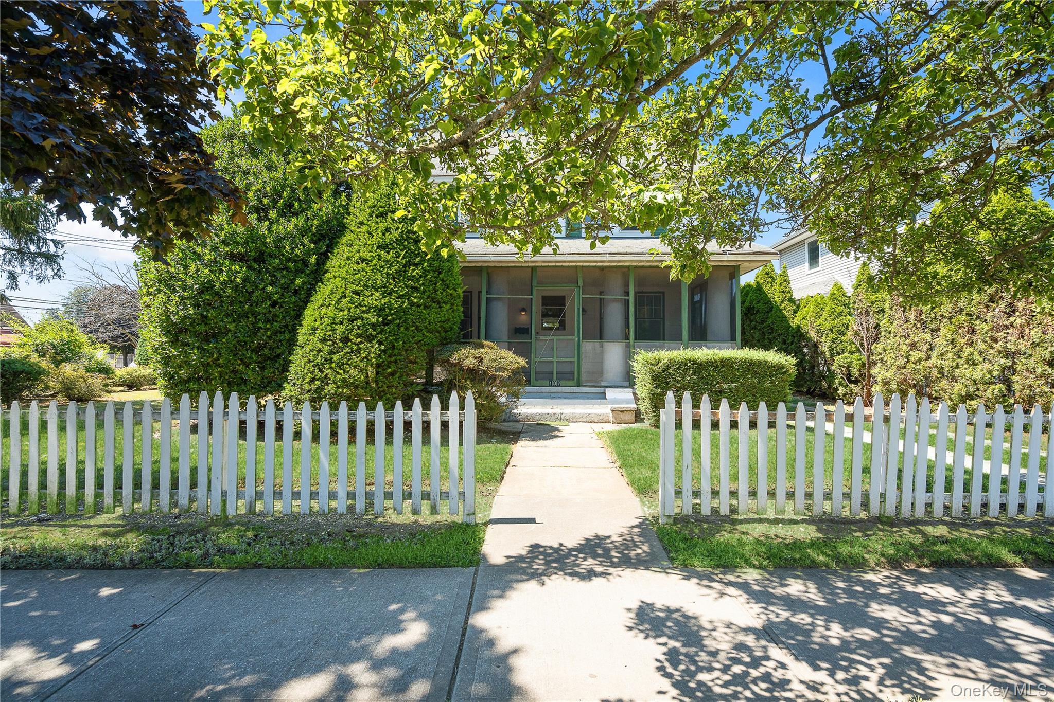 #1 photo, 107 Melrose Avenue, East Rockaway , NY 11518