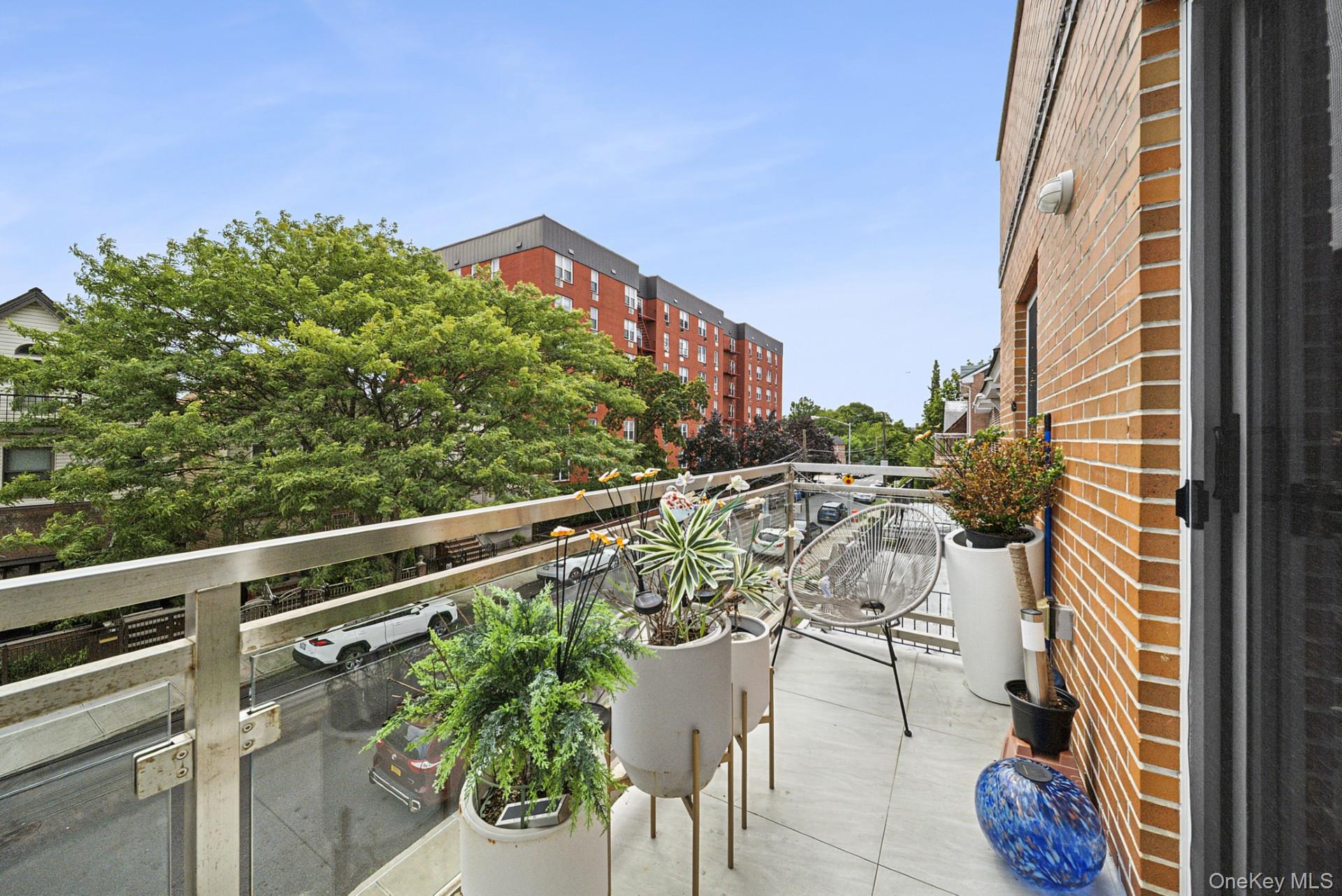 #11 photo, 7425 43rd Avenue, Elmhurst , NY 11373