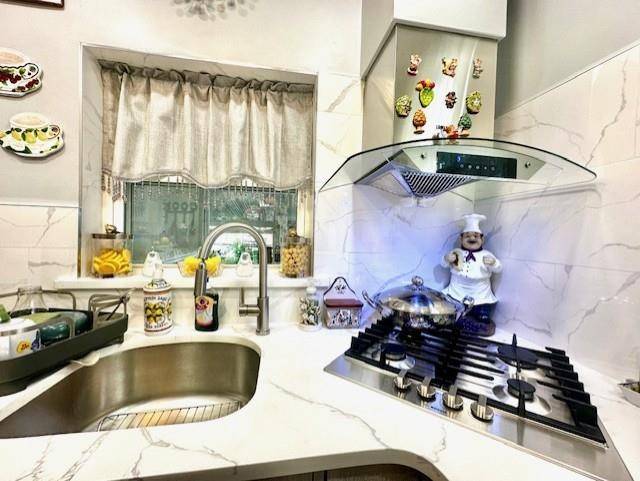 #17 photo, 1940 W 3rd St, ブルックリン区 Gravesend , NY 11223