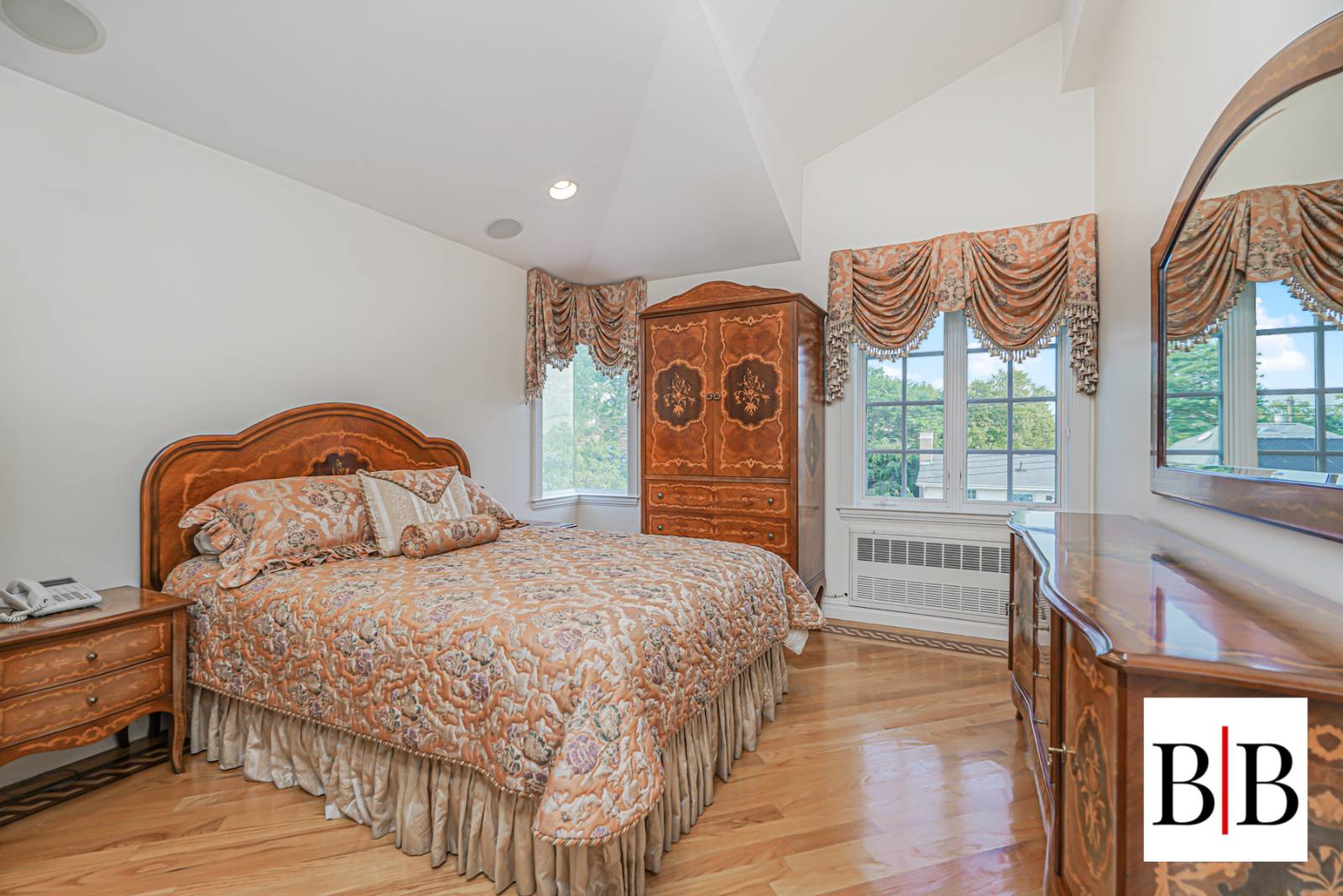 #32 photo, 2420 National Drive, ブルックリン区 Mill Basin , NY 11234