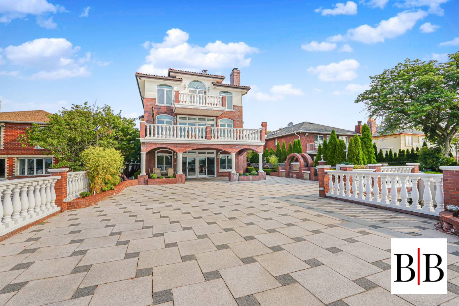 #60 photo, 2420 National Drive, ブルックリン区 Mill Basin , NY 11234