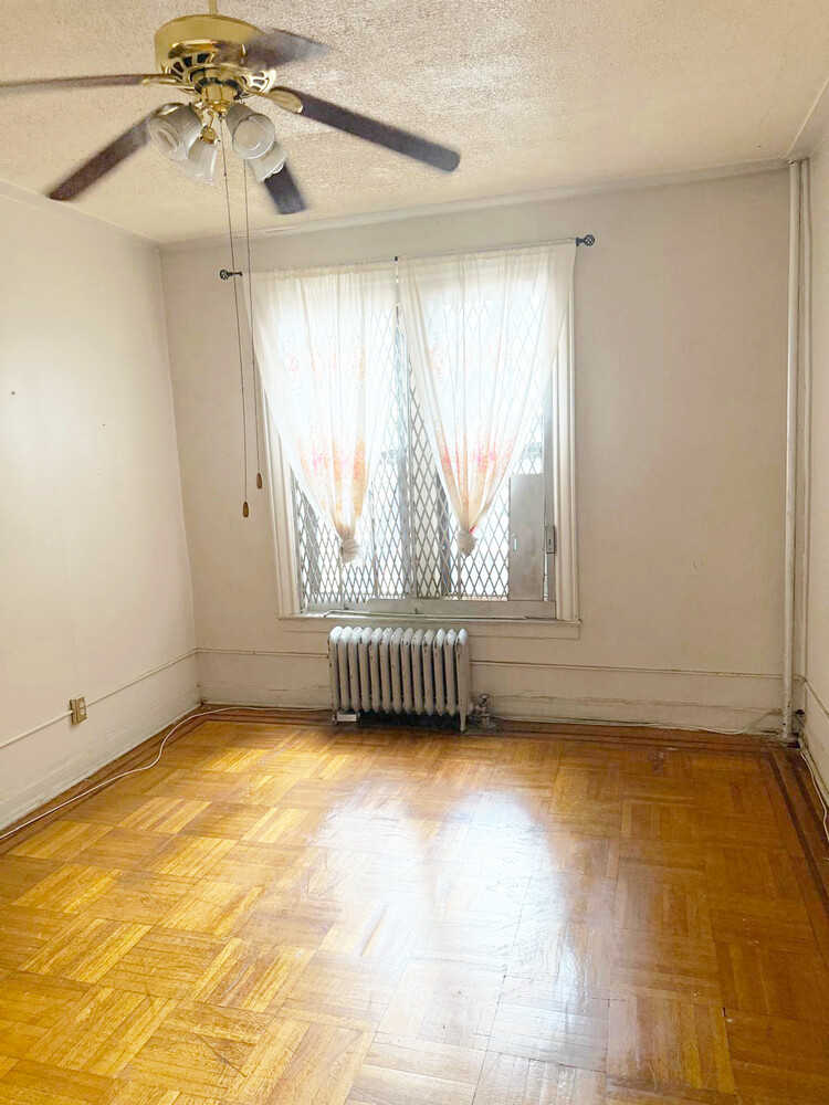 #4 photo, 1710 CARROLL Street, ブルックリン区 Weeksville , NY 11213