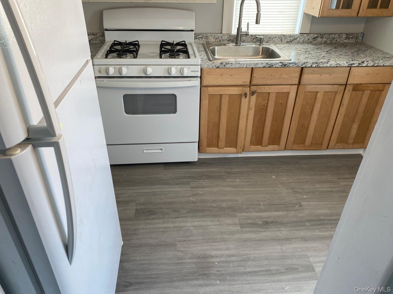 #3 photo, 14 Glass Street, Port Jervis , NY 12771