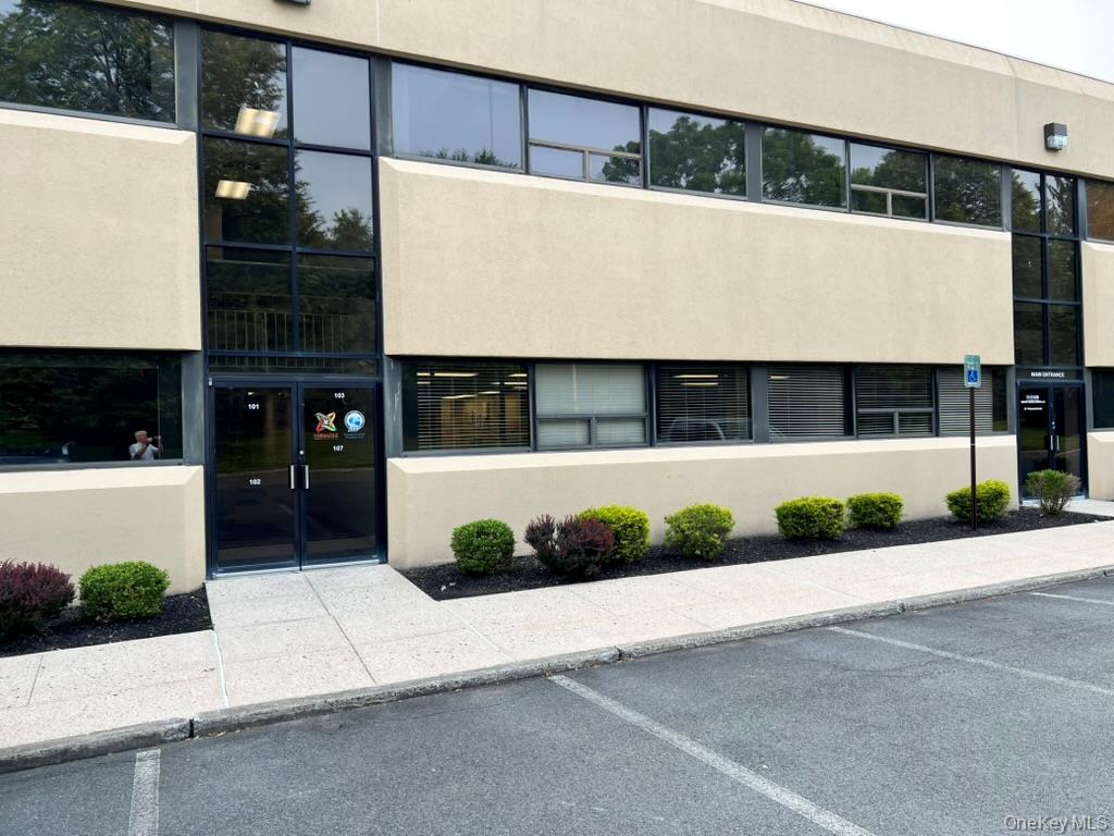 #2 photo, 80 Red Schoolhouse Road, Chestnut Ridge , NY 10977