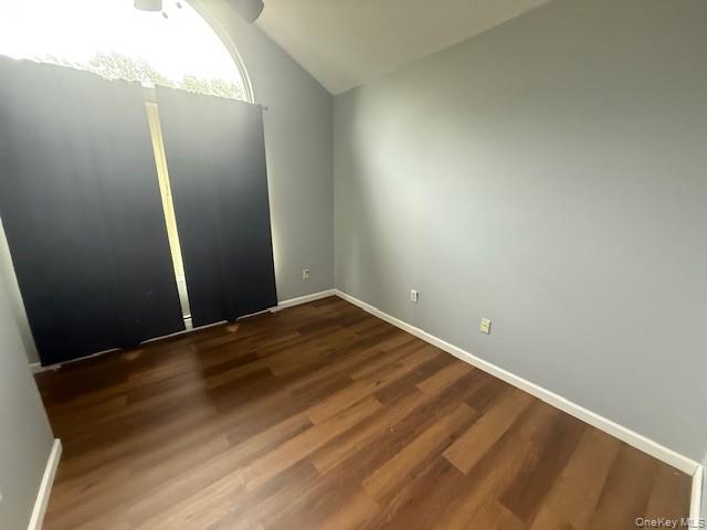 #5 photo, 134 W Yaphank Road, サフォーク郡 Coram , NY 11727