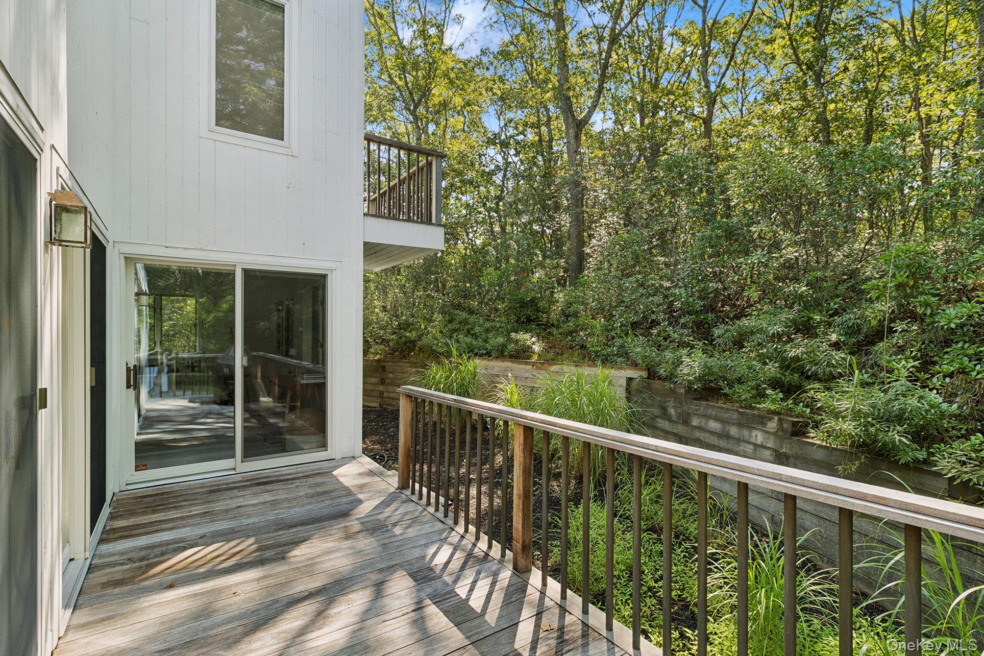 #18 photo, 28 Ridge Road, サフォーク郡 Wainscott , NY 11975