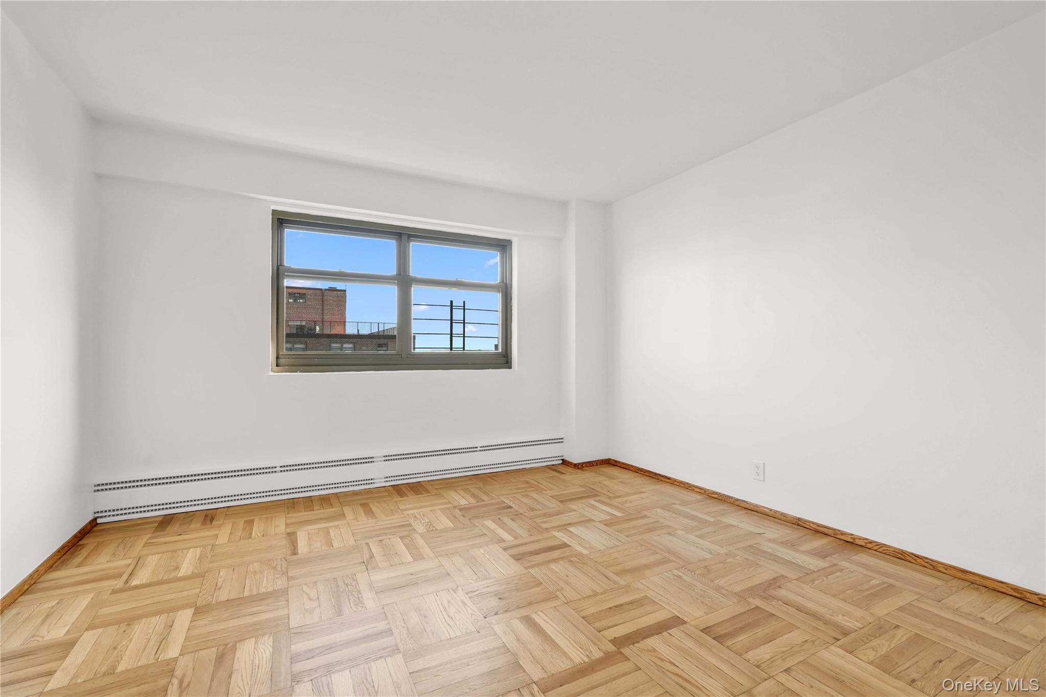 #10 photo, 21-71 34th Avenue, クイーンズ区 Long Island City , NY 11106