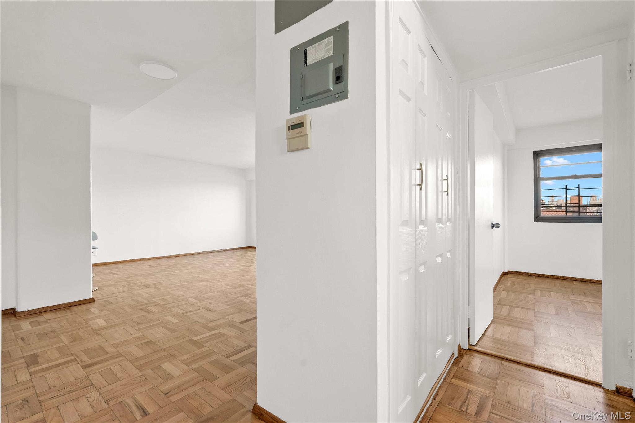 #12 photo, 21-71 34th Avenue, クイーンズ区 Long Island City , NY 11106