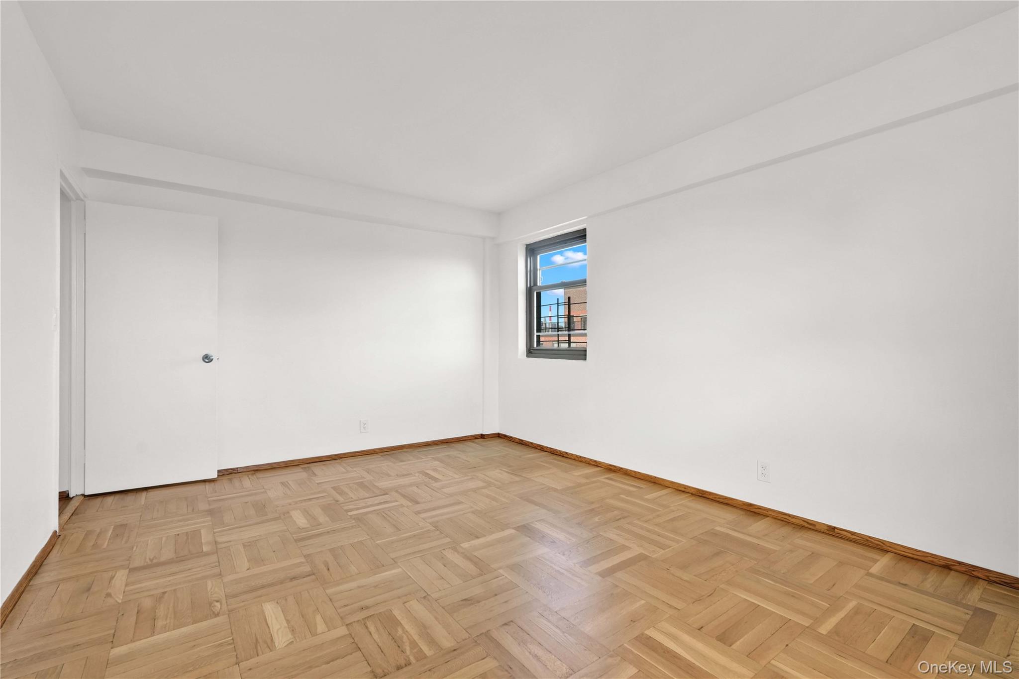 #15 photo, 21-71 34th Avenue, クイーンズ区 Long Island City , NY 11106