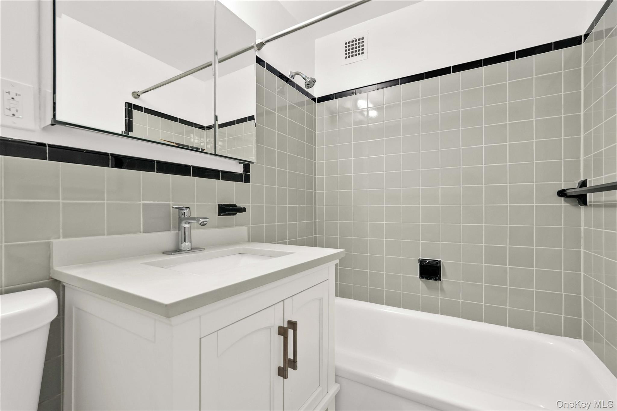 #20 photo, 21-71 34th Avenue, クイーンズ区 Long Island City , NY 11106