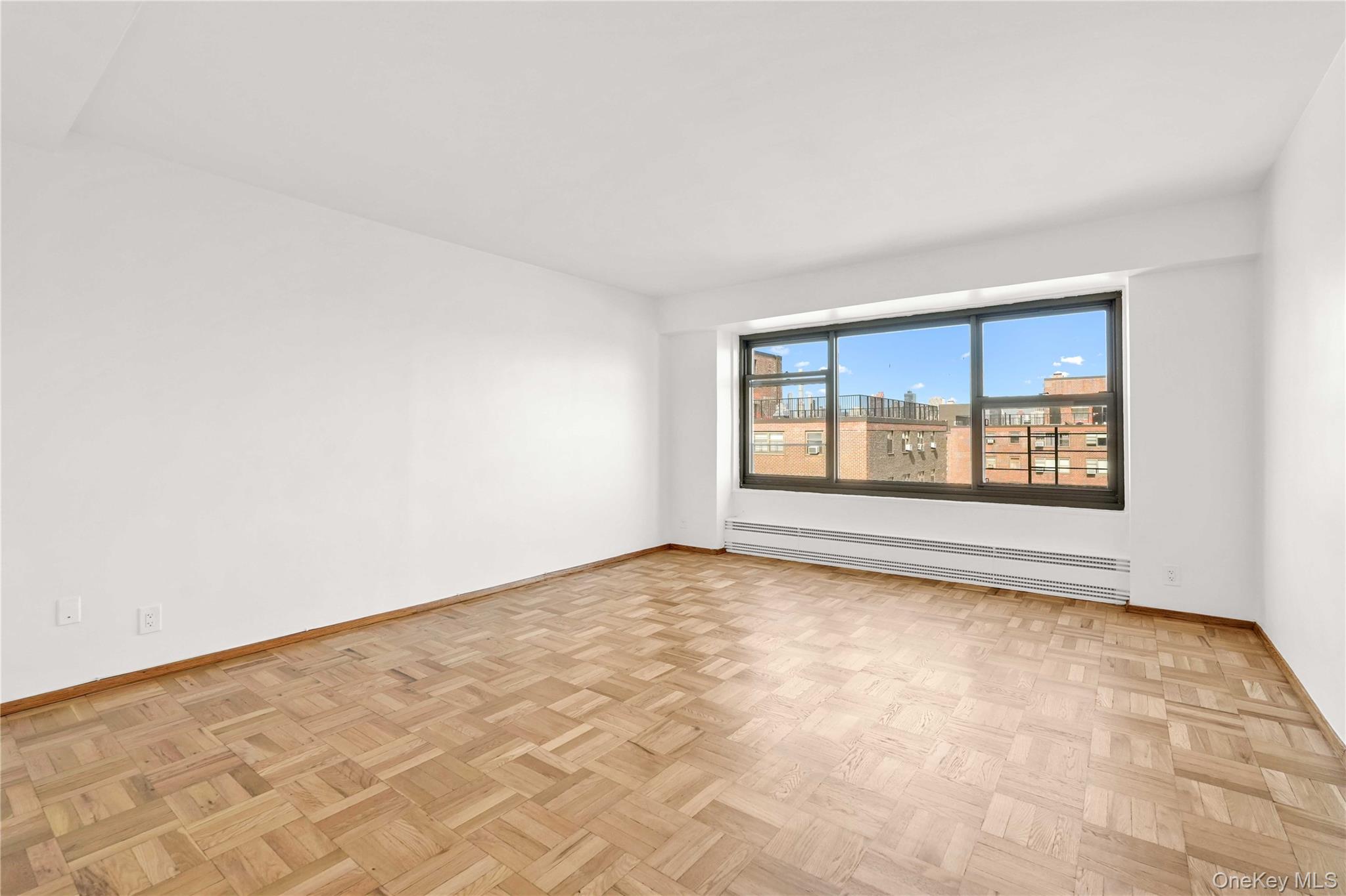 #5 photo, 21-71 34th Avenue, クイーンズ区 Long Island City , NY 11106