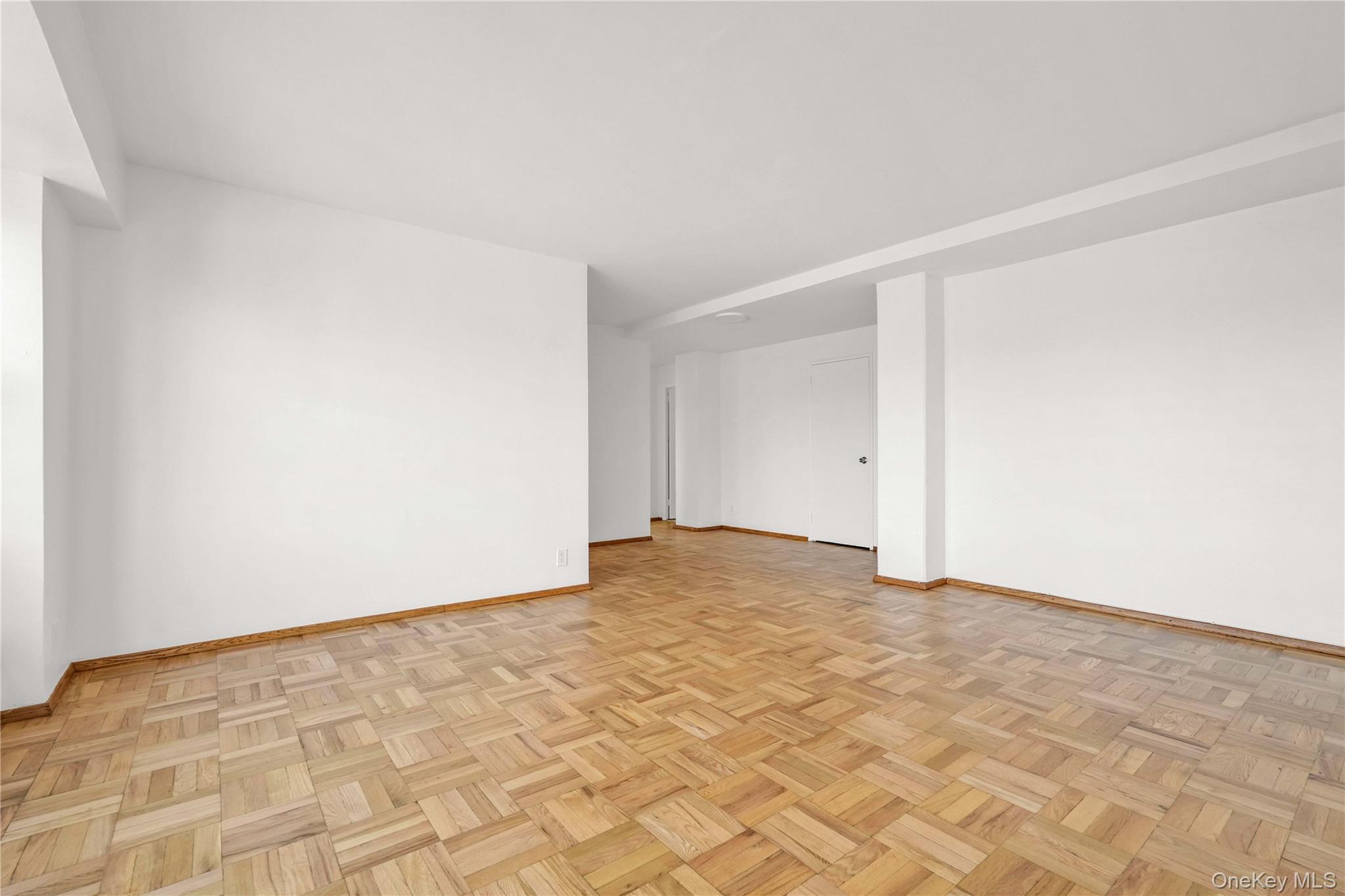 #7 photo, 21-71 34th Avenue, クイーンズ区 Long Island City , NY 11106