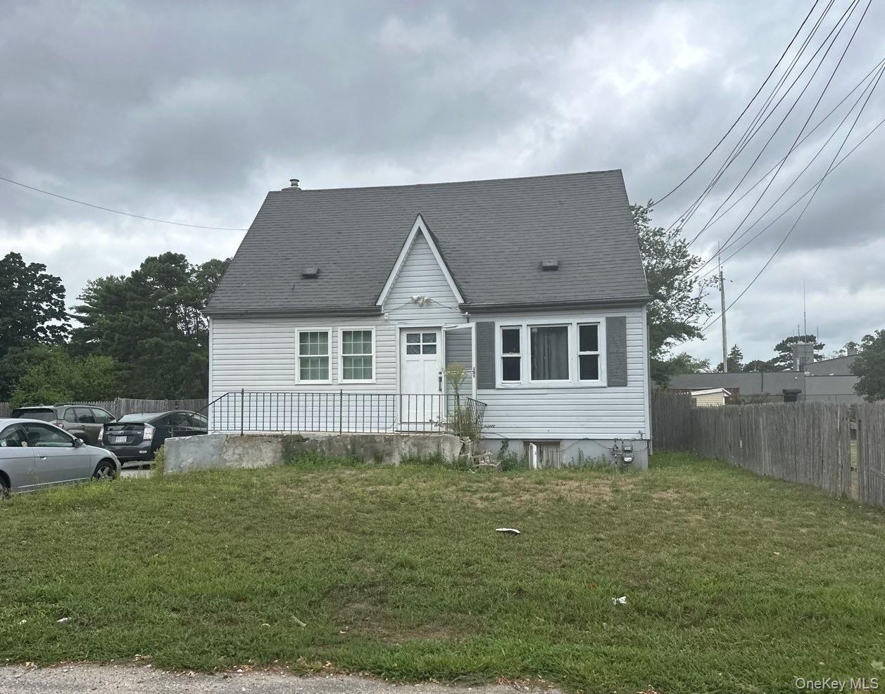 #1 photo, 239 Ocean Avenue, サフォーク郡 Brentwood , NY 11717