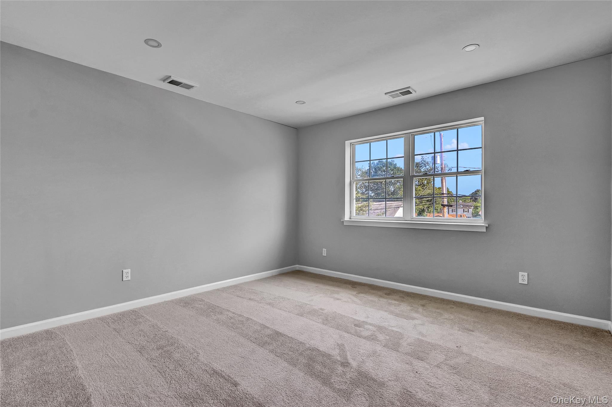 #15 photo, 125 Smith Street, Central Islip , NY 11722