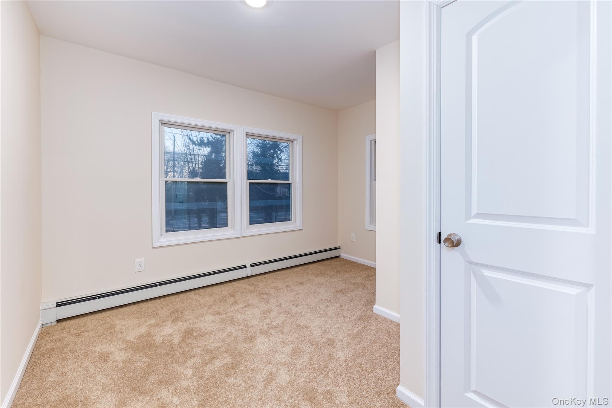 #8 photo, 30170 Main Road, サフォーク郡 Cutchogue , NY 11935