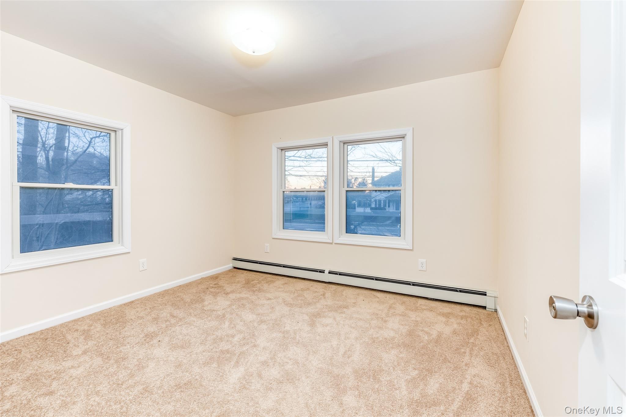 #9 photo, 30170 Main Road, サフォーク郡 Cutchogue , NY 11935