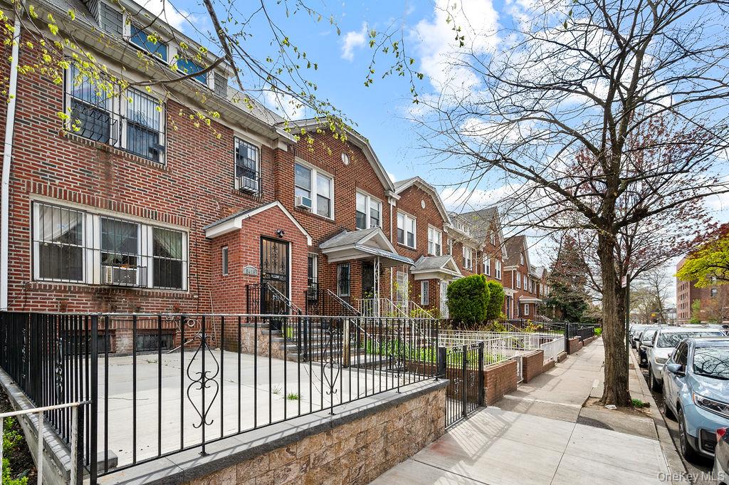 #2 photo, 3415 91 Street, クイーンズ区 Jackson Heights , NY 11372