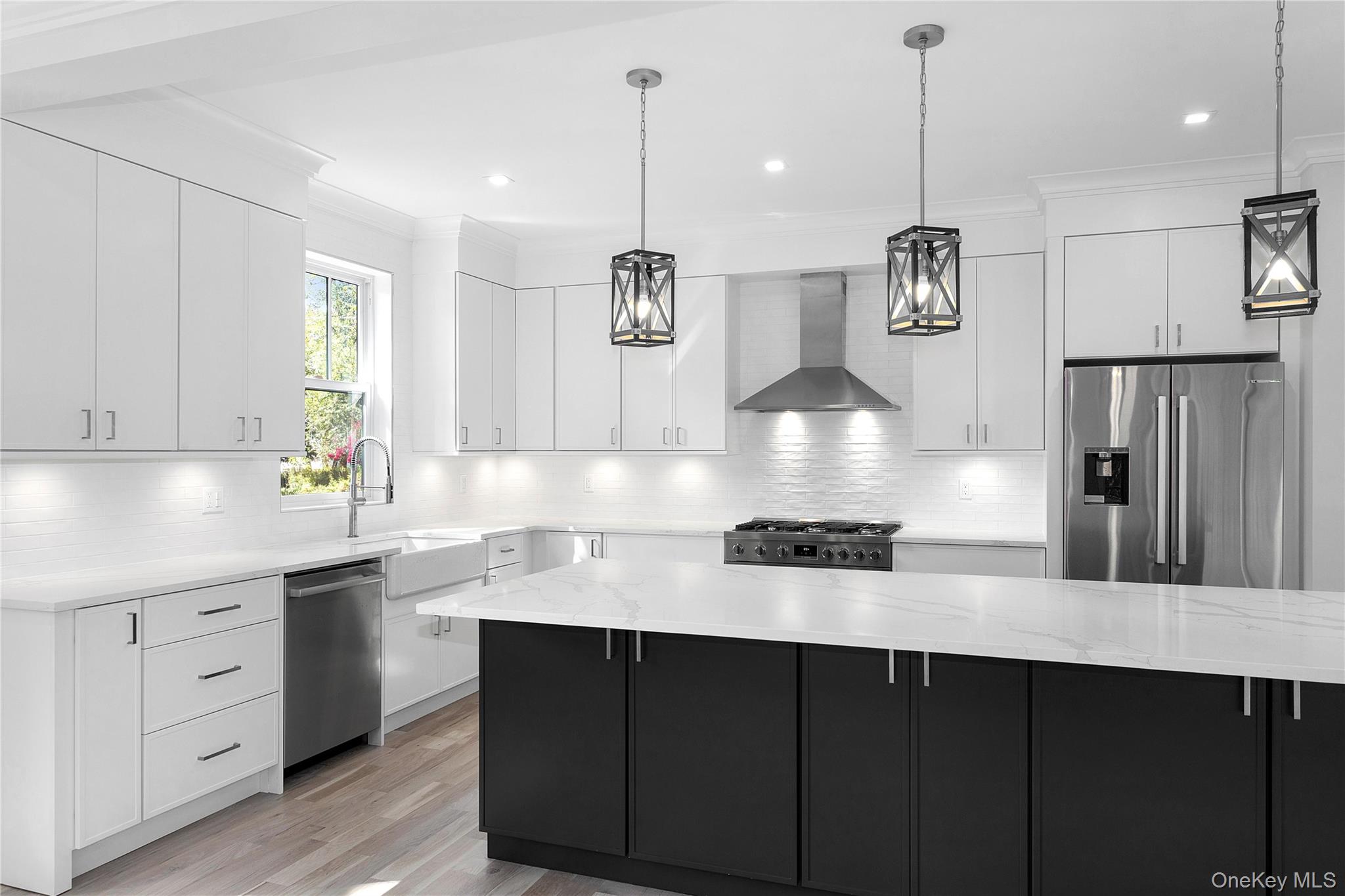 #10 photo, 265 Arshamomaque Avenue, サフォーク郡 Southold , NY 11971